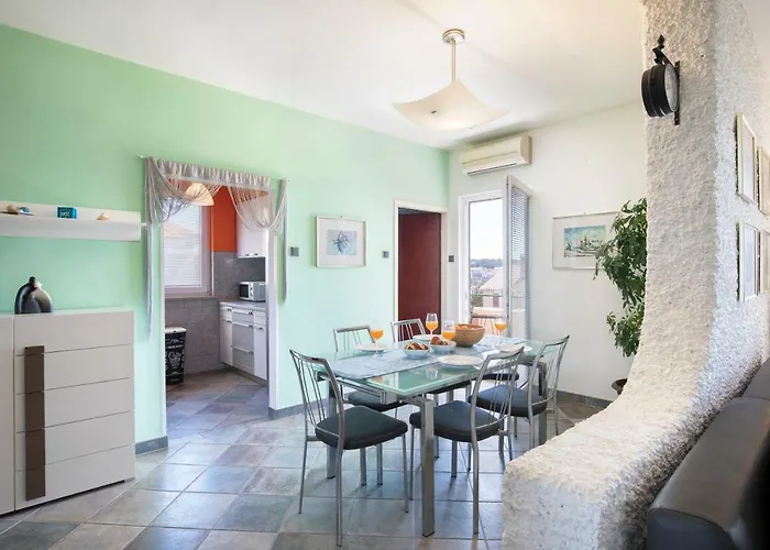 Horizont View * Пула