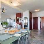 Horizont View Apartman *